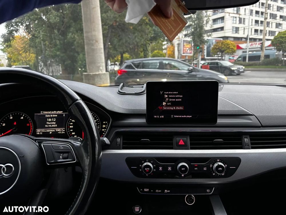 Audi A4 2.0 TDI S tronic - 10