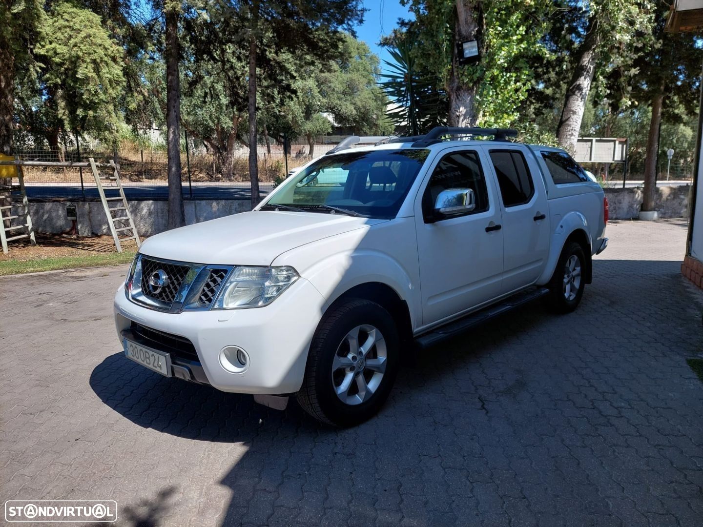 Nissan Navara 2.5 dCi CD SE 4WD - 5