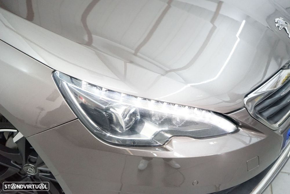 Peugeot 308 1.6 e-HDi Allure - 9