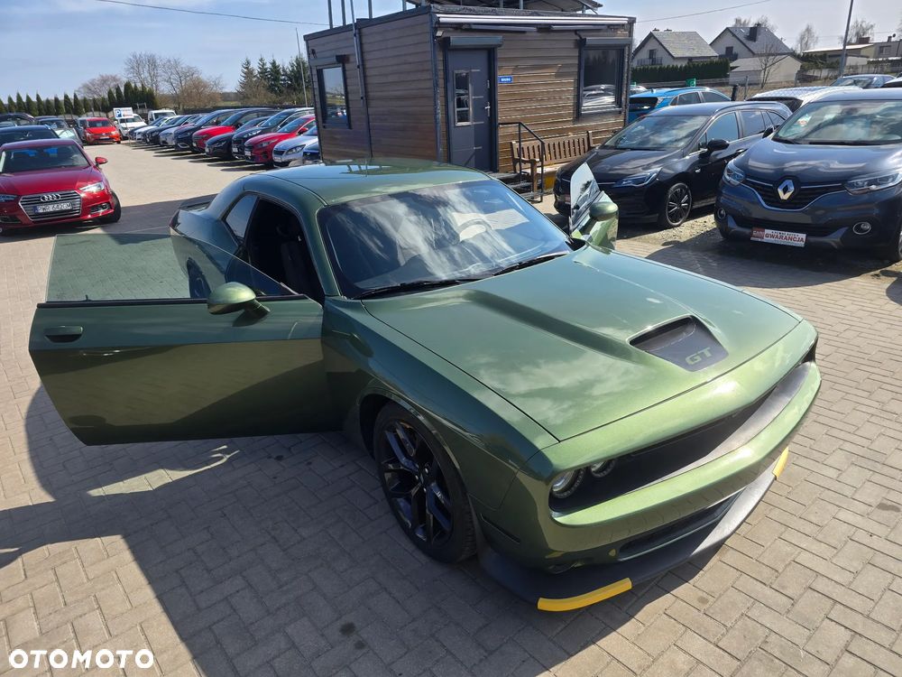 Dodge Challenger - 31