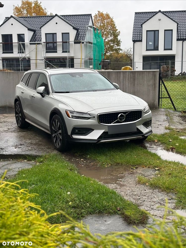 Volvo V60 Cross Country T5 AWD Geartronic - 4