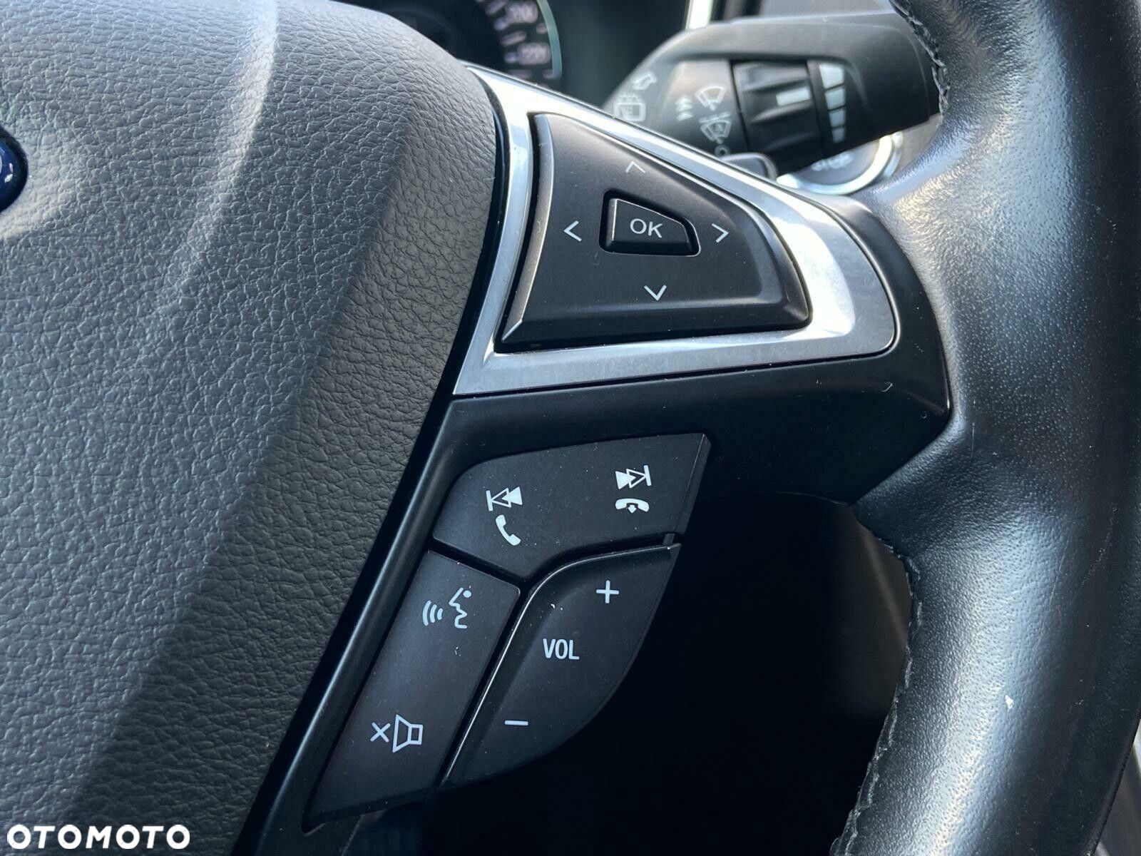 Ford Mondeo - 21