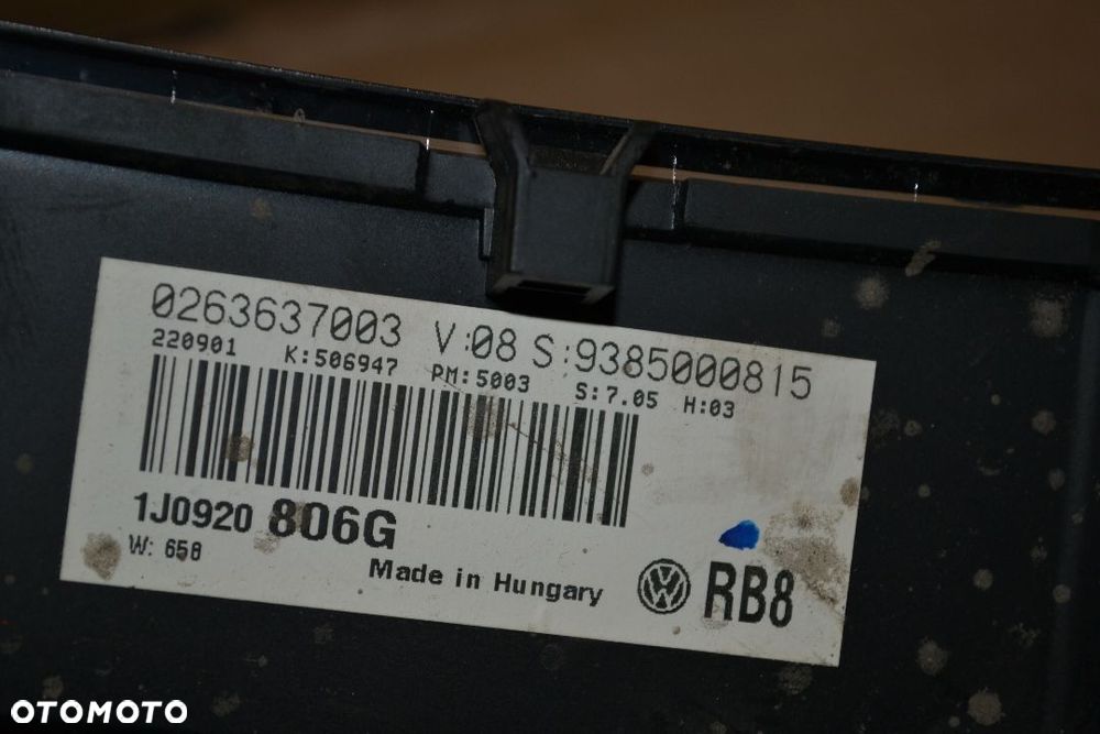 L361 Licznik VW GOLF IV 1J0920806G - 3