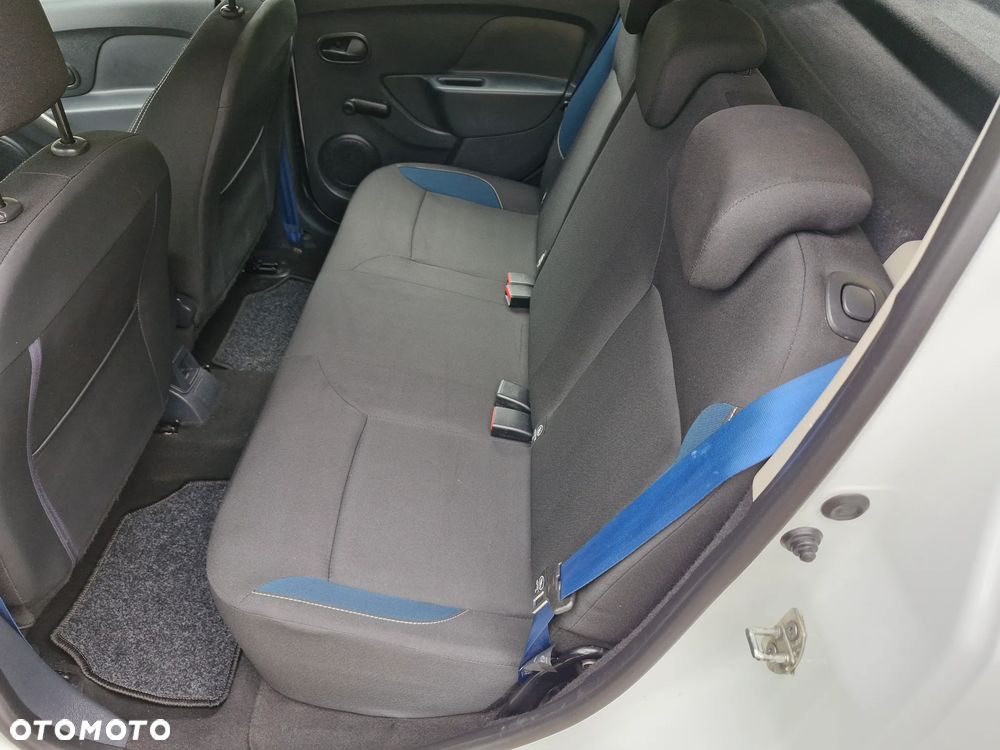 Dacia Sandero 1.2 16V 75 Essentiel - 8