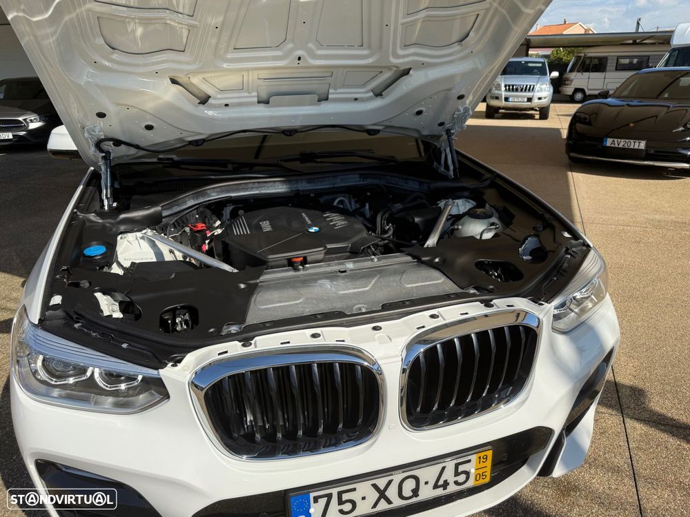 BMW X3 20 d xDrive Pack M - 29