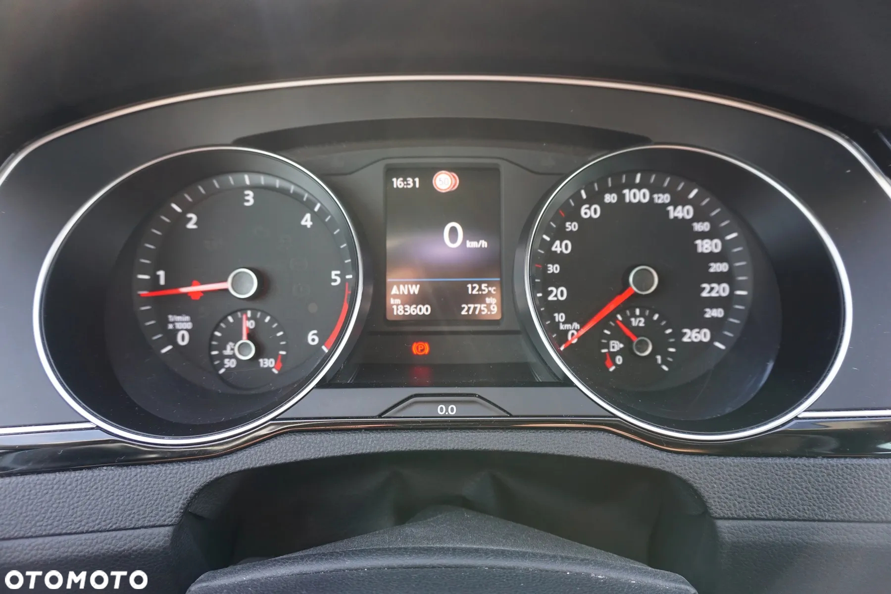 Volkswagen Passat 2.0 TDI BMT Comfortline - 24