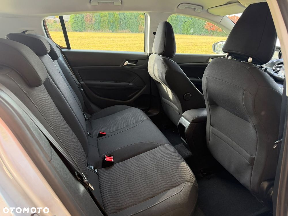 Peugeot 308 - 4