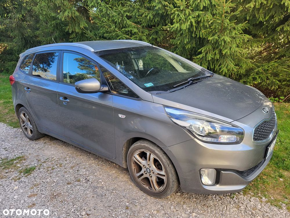 Kia Carens ver-1-7-crdi-m-7os-eu6 - 3