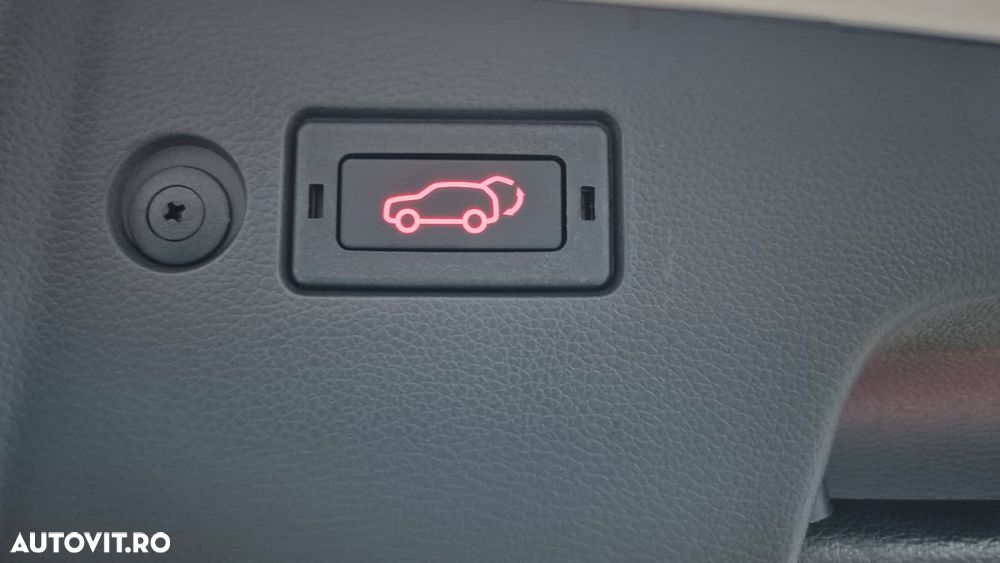 KG Mobility Torres - 11