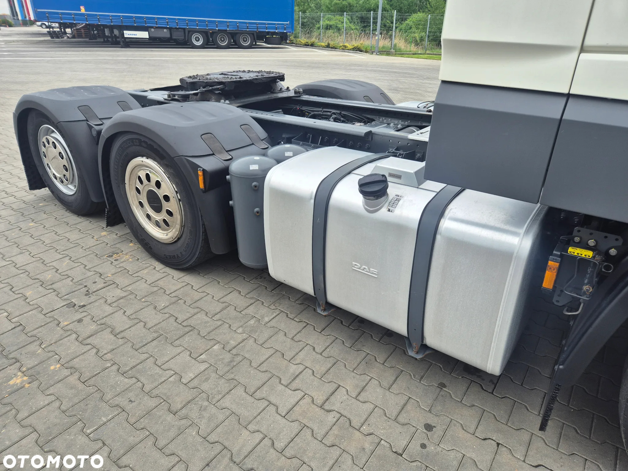 DAF XF 530 FTR  6x2 Super Space Cab - 17