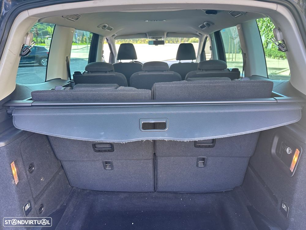 VW Sharan 2.0 TDI Confortline - 13