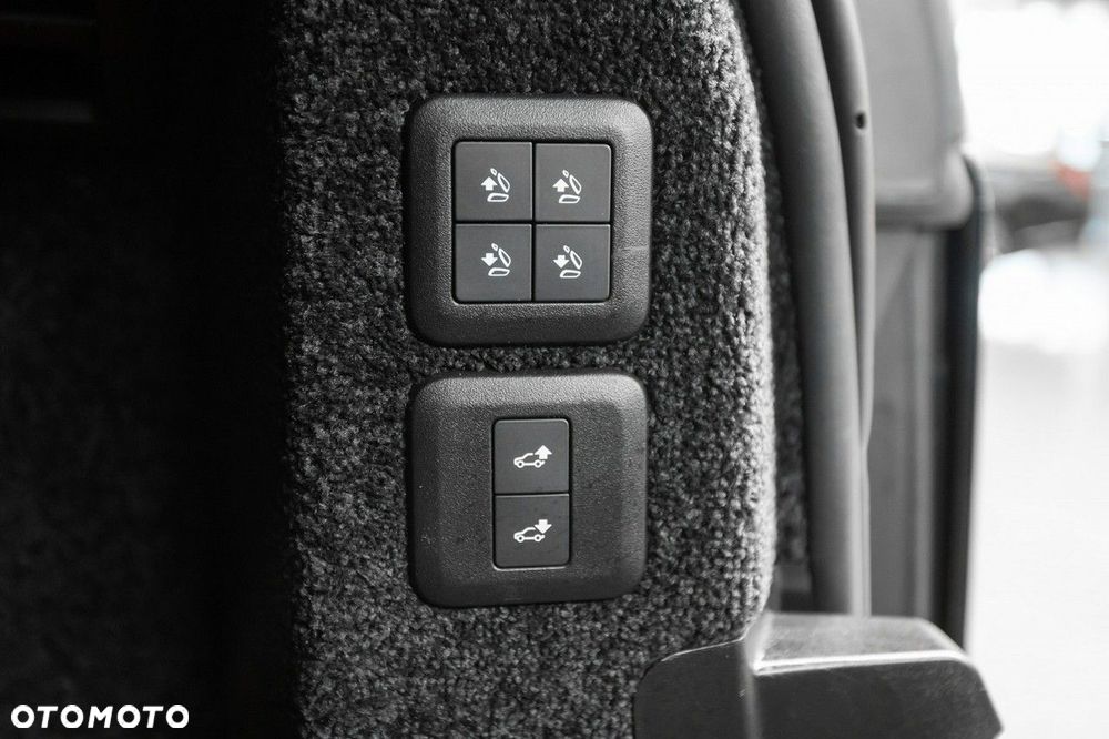 Land Rover Range Rover - 36