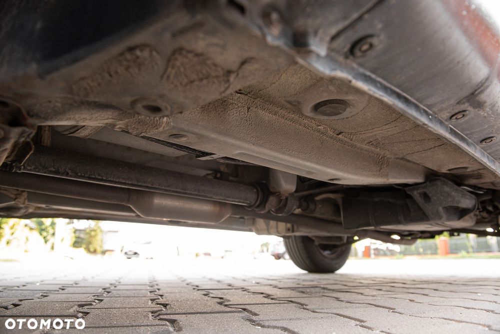 Toyota RAV4 2.0 VVT-i 4x4 - 29