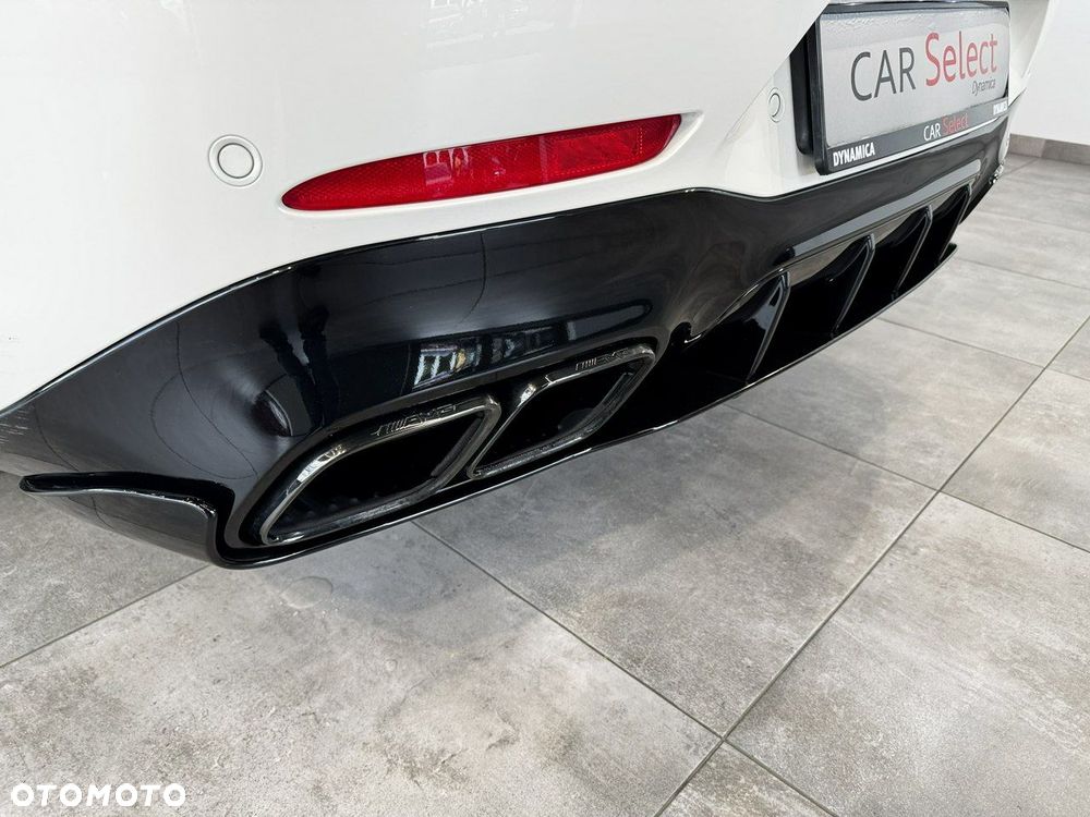 Mercedes-Benz AMG GT - 13
