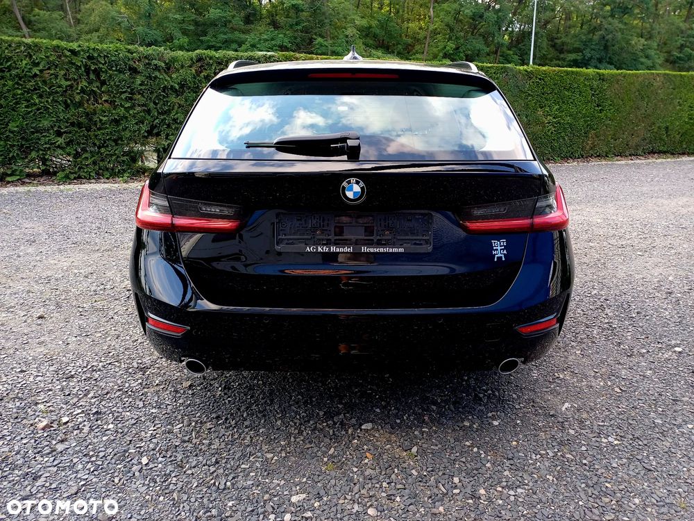 BMW Seria 3 318d Edition Luxury Line Purity - 4