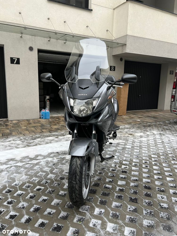 Honda NT - 3