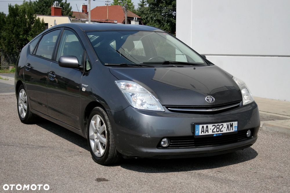 Toyota Prius 1.5 VVT-i Sol (nav) - 4