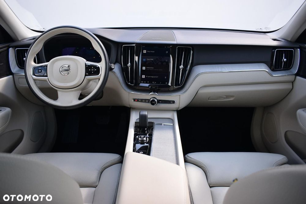 Volvo XC 60 - 11