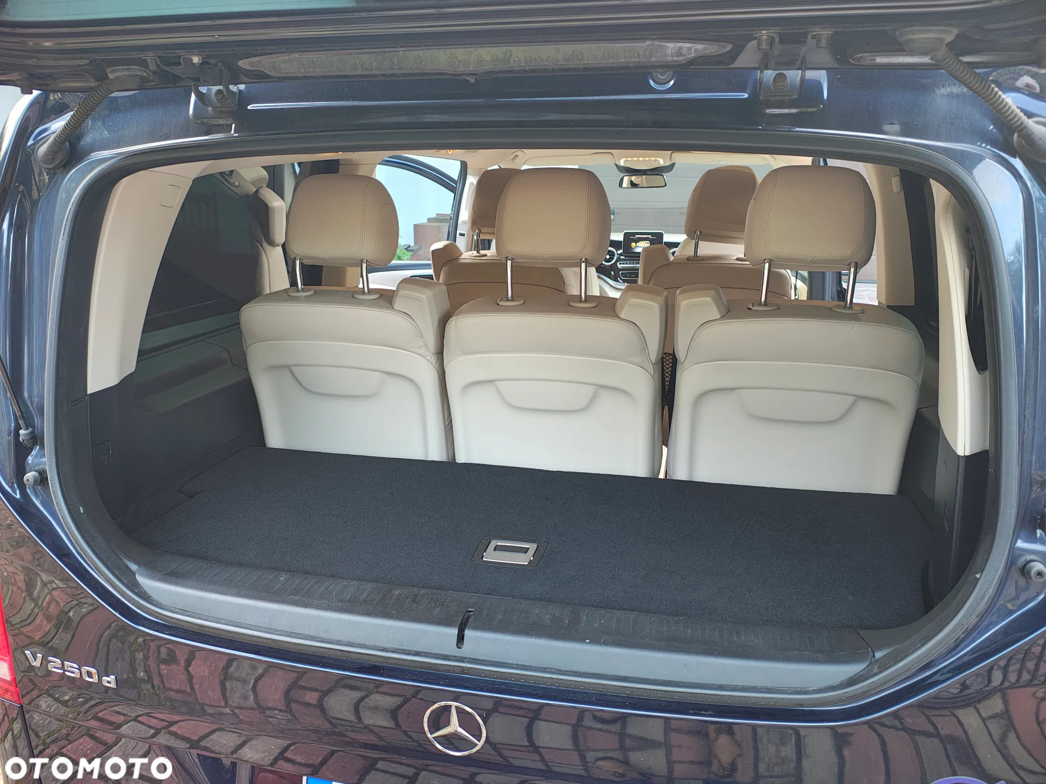 Mercedes-Benz Klasa V 250 (BlueTEC) d Avantgarde 7G-Tronic (d³ugi) - 24