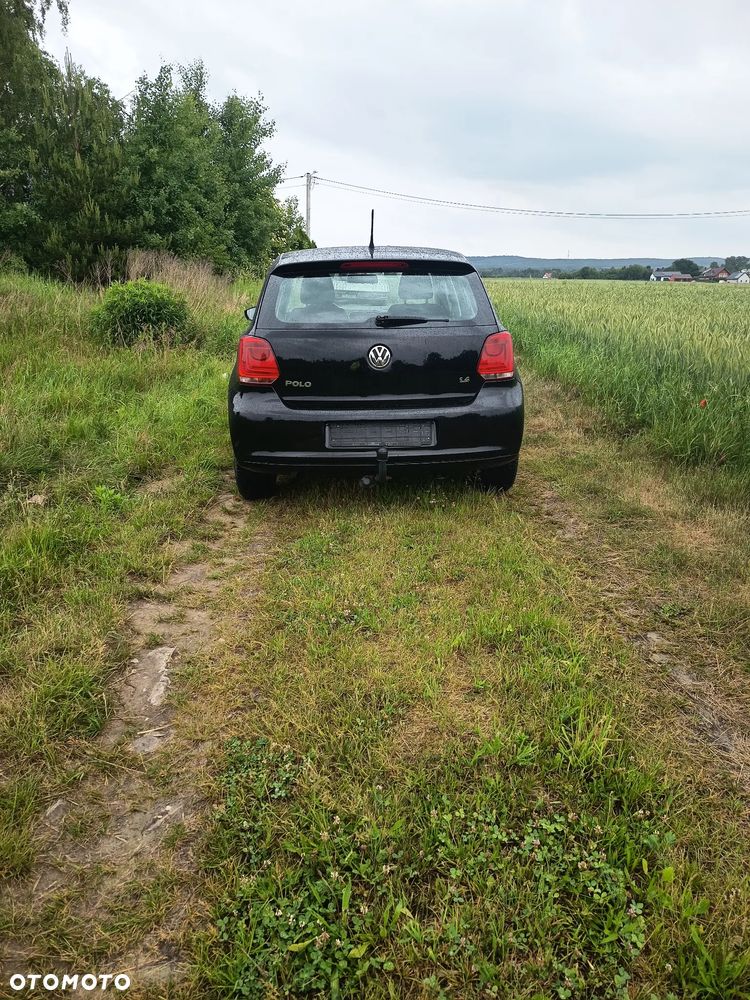 Volkswagen Polo 1.4 16V Comfortline - 6