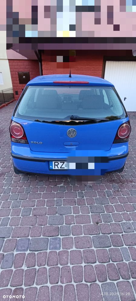 Volkswagen Polo - 2