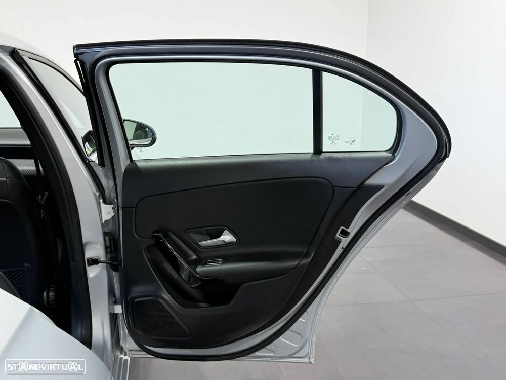 Mercedes-Benz A 180 d Progressive - 44