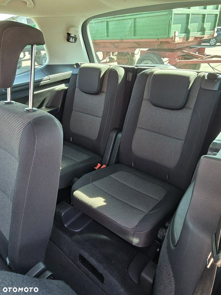 Volkswagen Sharan - 19