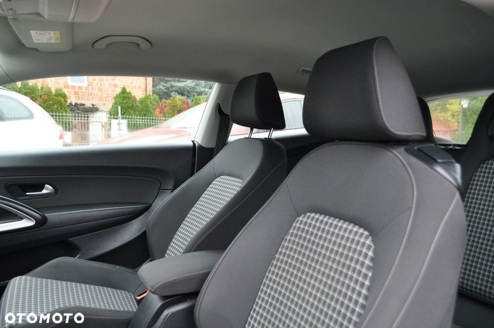 Volkswagen Scirocco 1.4 TSI BlueMotion Technology Club - 15