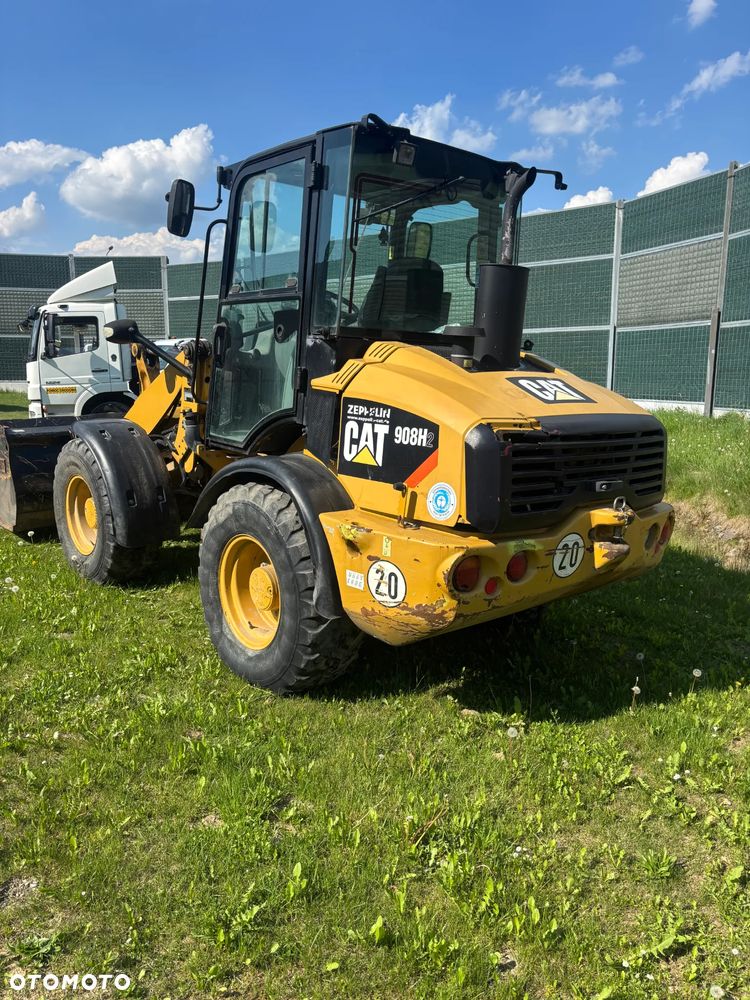 Komatsu WA100 M - 16