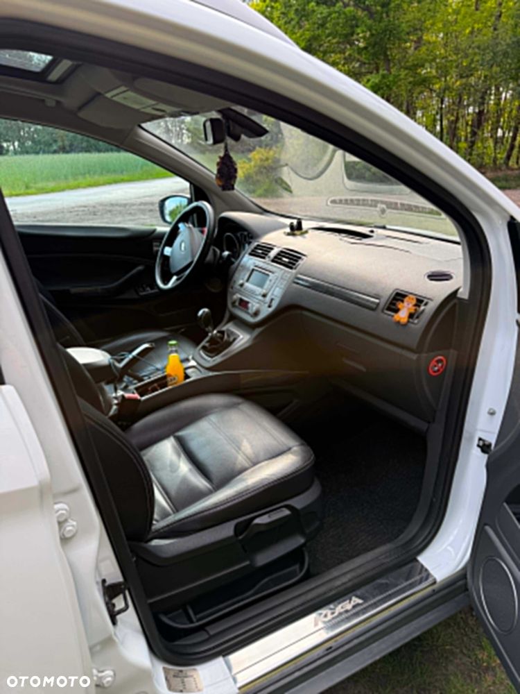 Ford Kuga - 5