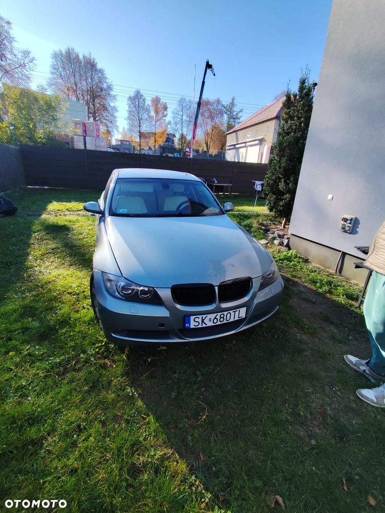 BMW Seria 3 330xi - 1