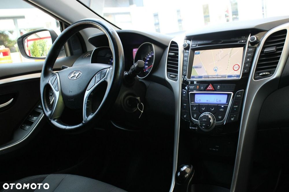 Hyundai i30 1.6 Automatik Style - 23