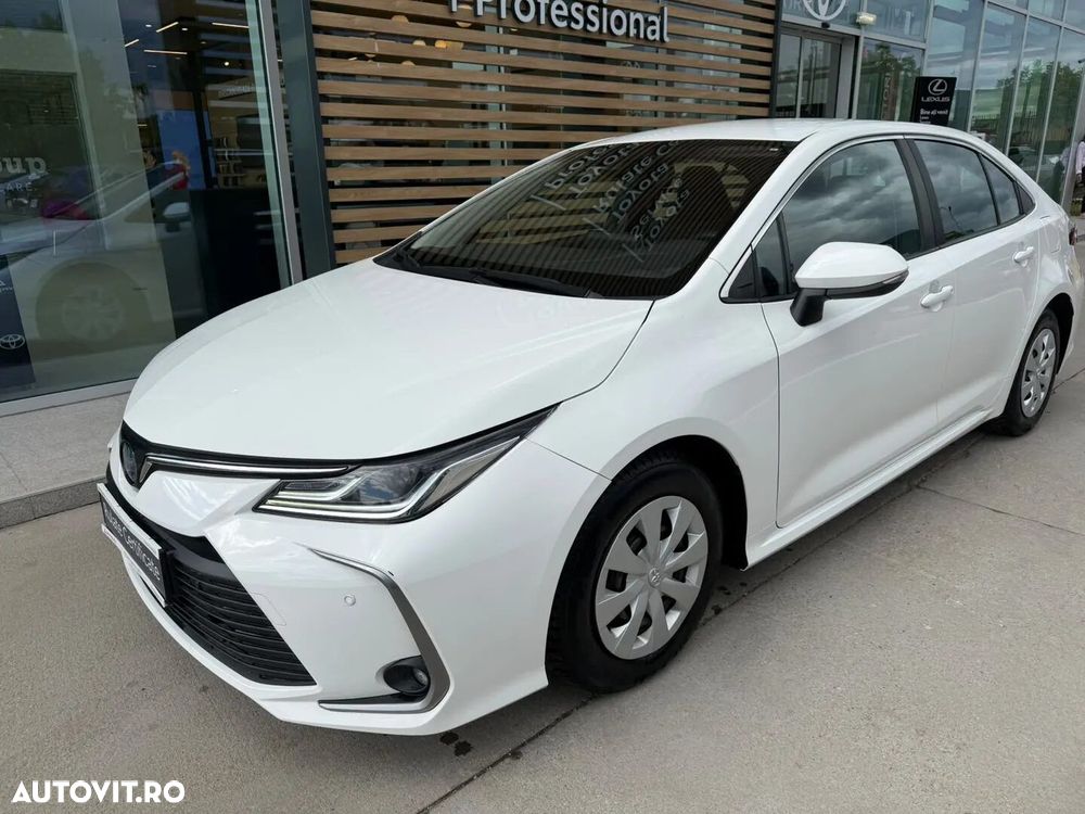 TOYOTA Corolla 2022 — imagine 2
