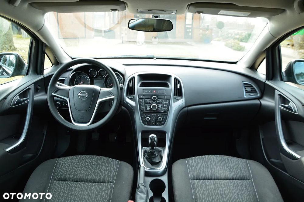 Opel Astra 1.4 ecoFLEX - 13