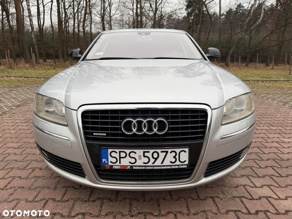 Audi A8 - 2