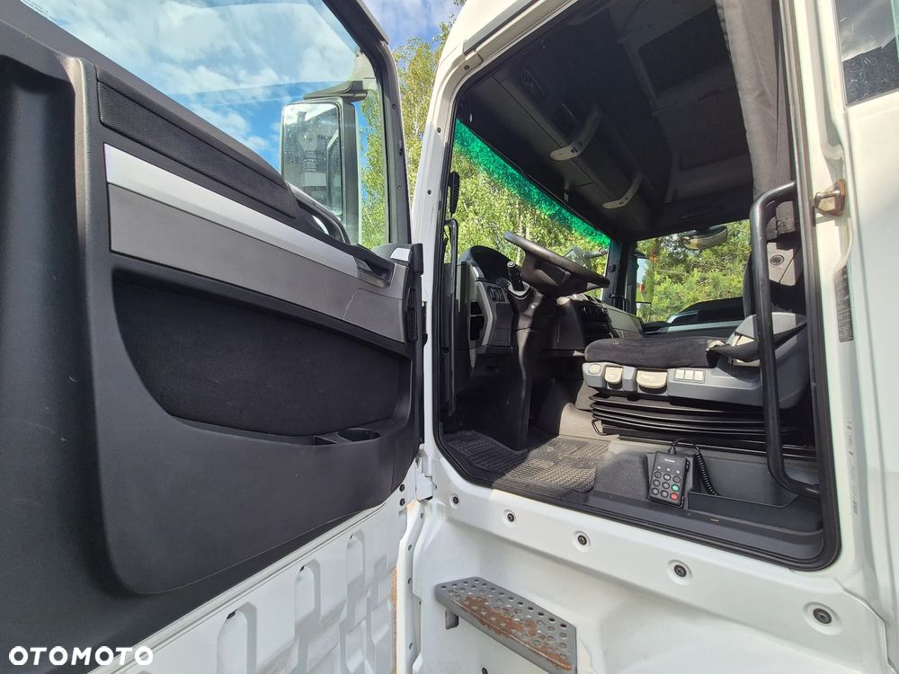 MAN TGX - 13