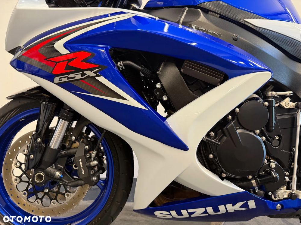 Suzuki GSX-R - 23