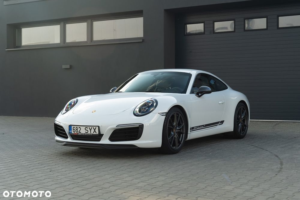 Porsche 911 Carrera T - 1