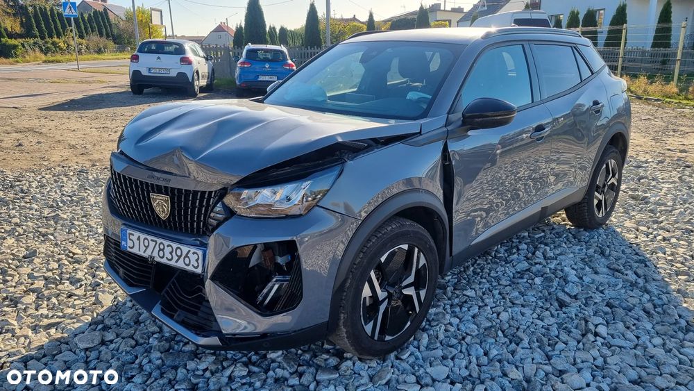 Peugeot 2008 BlueHDi 130 Allure S&S EAT8 - 18