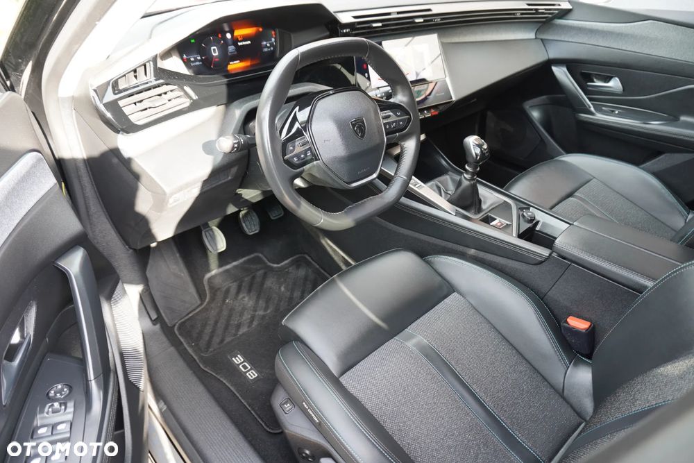Peugeot 308 - 7