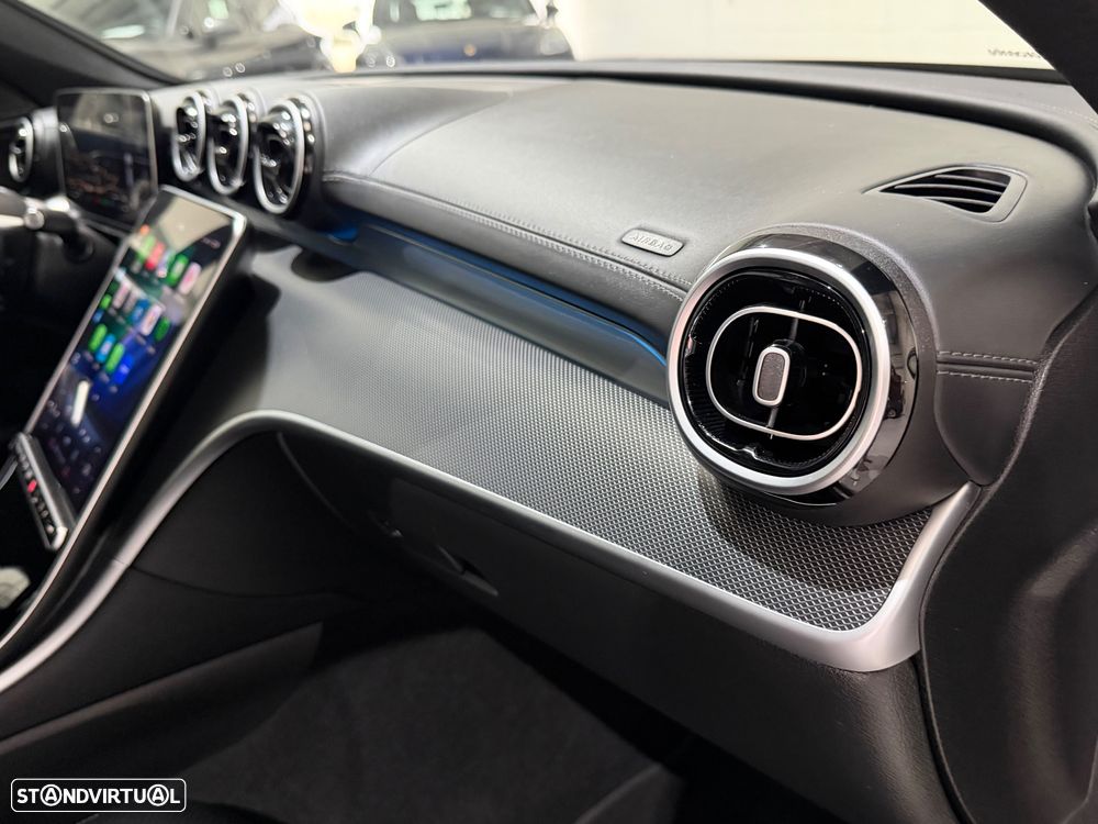 Mercedes-Benz C 300 e AMG Line - 34