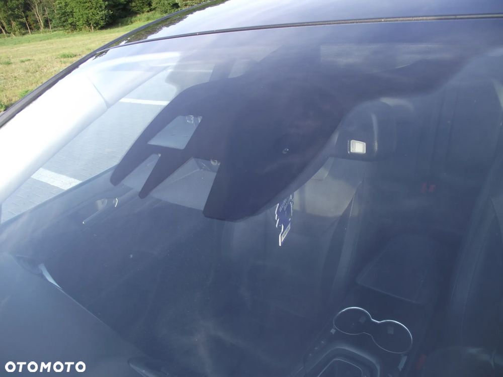 Ford Mondeo 2.0 TDCi Titanium PowerShift - 23