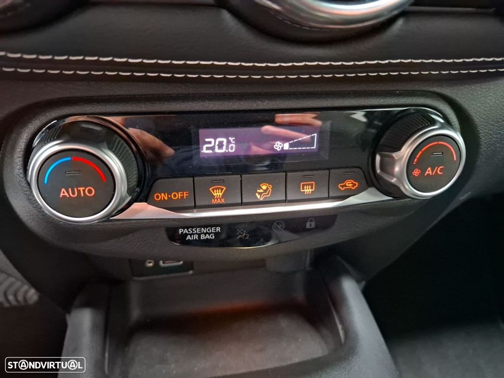 Nissan Juke 1.0 DIG-T N-Connecta NAV.+TwoTone NC DCT - 22