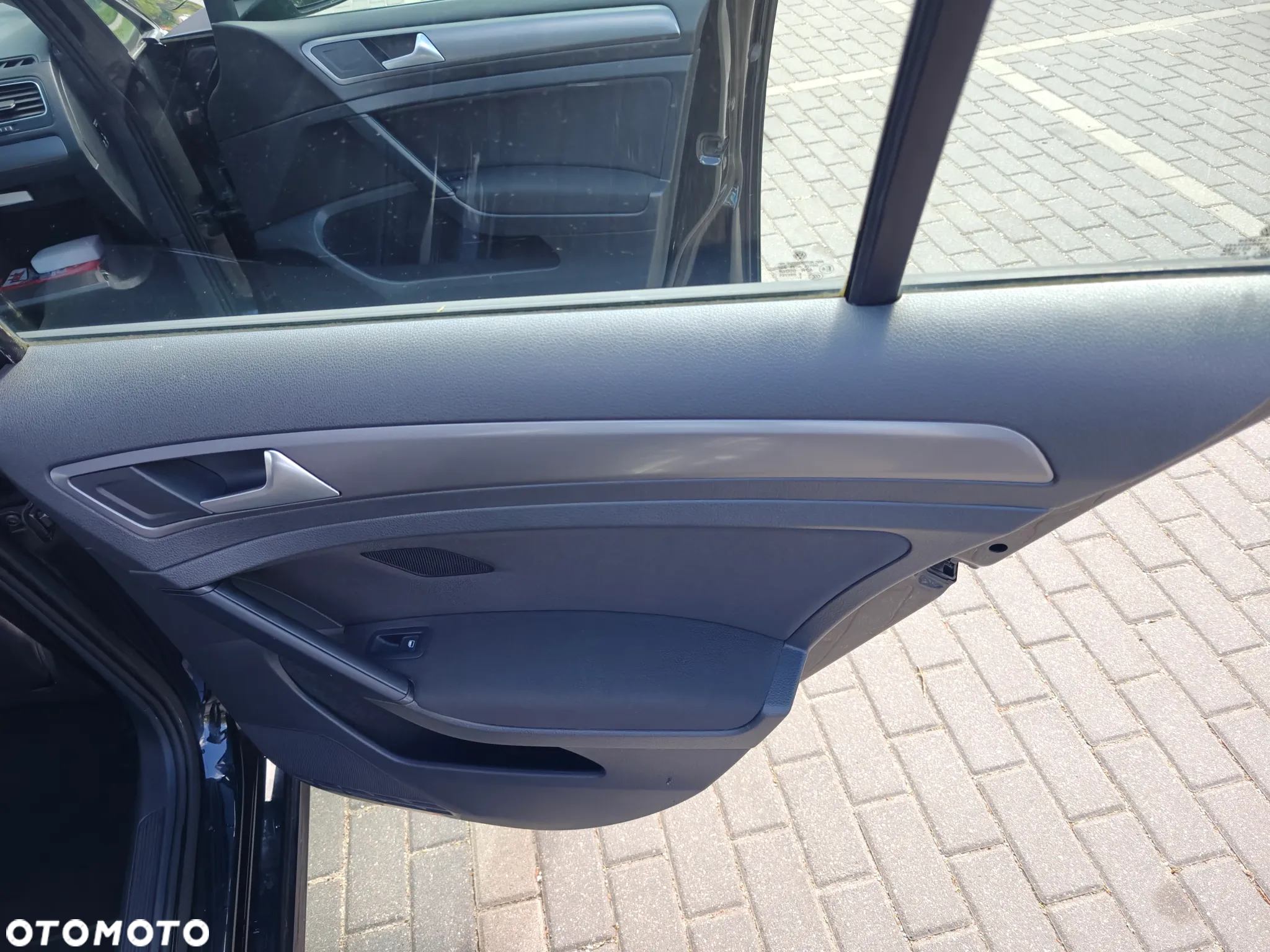Volkswagen Golf - 23
