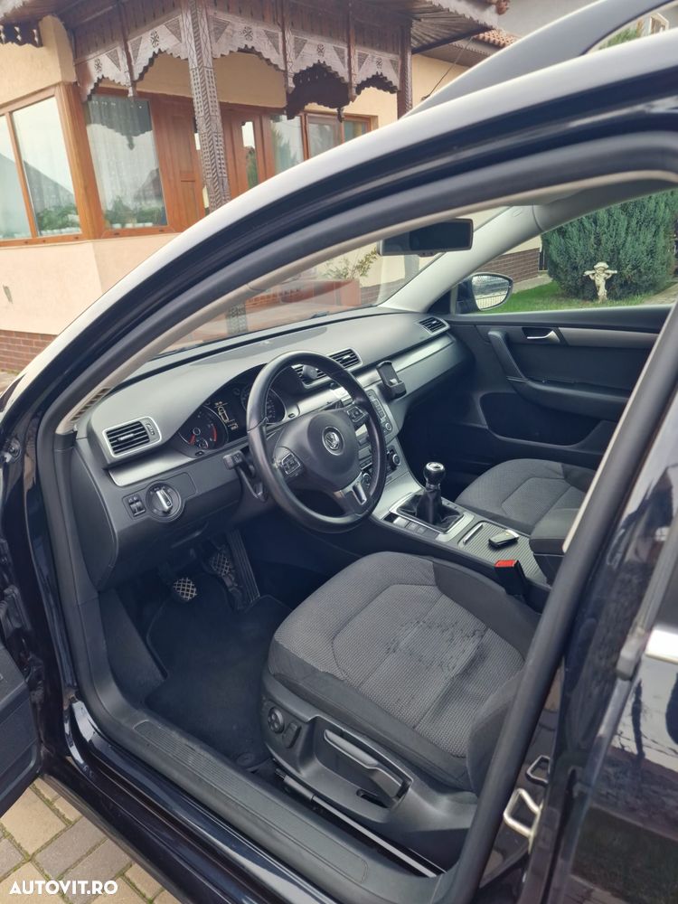 Volkswagen Passat 2.0 TDI BlueMotion Tehnology Comfortline - 15