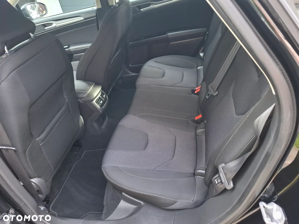 Ford Mondeo 2.0 TDCi STart-Stopp Titanium - 6