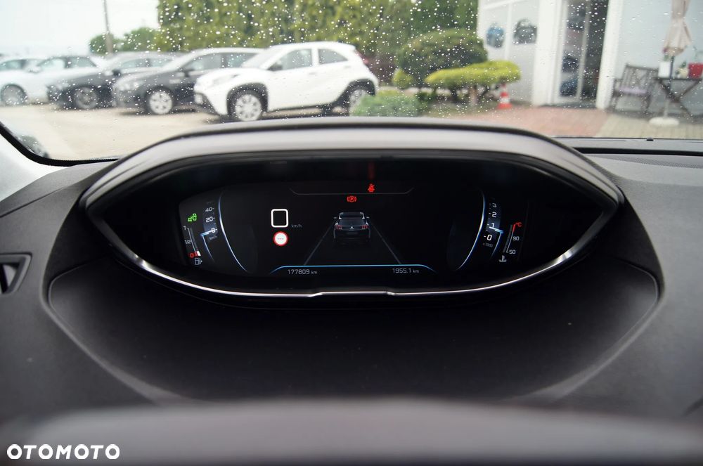 Peugeot 3008 BlueHDi 130 Stop & Start Active Business-Paket - 20