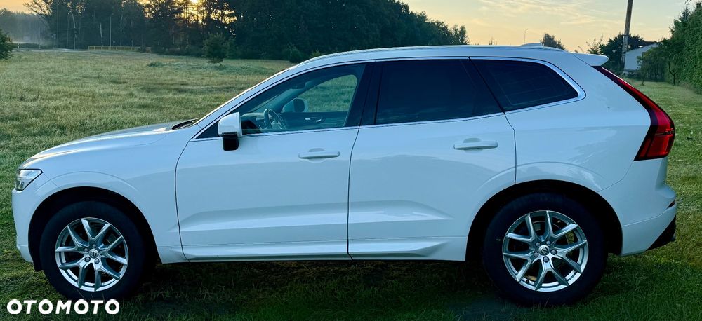 Volvo XC 60 D4 Momentum Pro - 6
