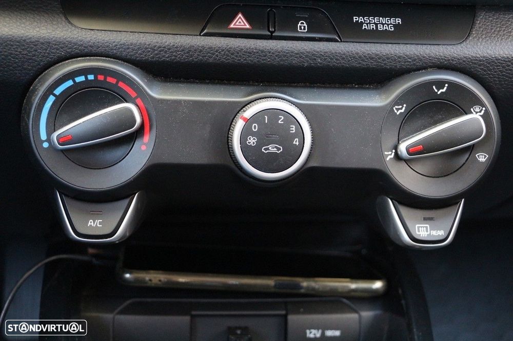 Kia Rio 1.2 CVVT Dynamic - 31