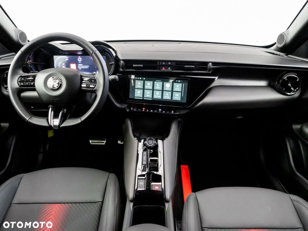 Alfa Romeo Junior 1.2 VGT Ibrida Ti - 32